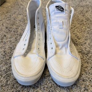 Vans Off The Wall White High-Top Sneakers Women’s Size 9, Men’s 7.5
